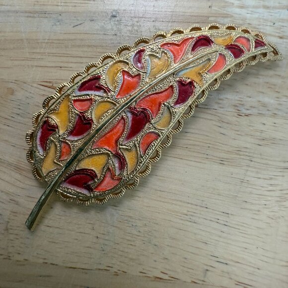 Vintage Gold-Tone Enamel Leaf Brooch With Intricate Red Orange & Yellow Design - Picture 2 of 9